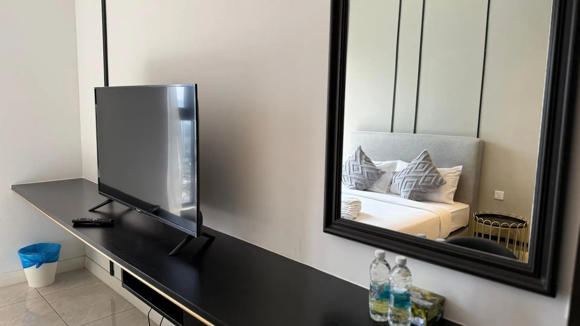Griffins Grove At Axon Residence Bukit Bintang 쿠알라룸푸르 0*,
